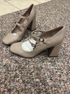 Marc Fisher Block High Heel Mary Jane Pumps in Nude